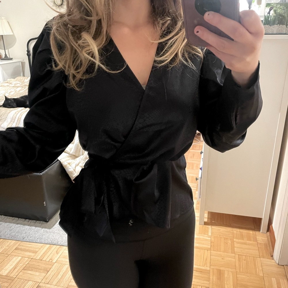 Express Wrap Top